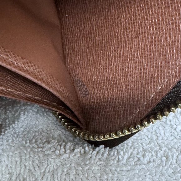 Louis Vuitton X Stephen Sprouse Monogram Roses Zippy Wallet - Picture 10 of 16